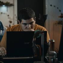 Ausgeknatscht: Schaffen es Moritz und Lenny (v. l.), ihren Streit beizulegen?