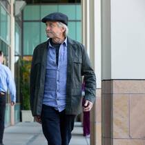 Trotzen den Tücken des Alterns: Alan Arkin und Michael Douglas (r.).