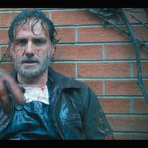 Rick Grimes (Andrew Lincoln) metzelt sich mit Liebeskummer durch ganze Zombiehorden.