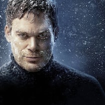 Hello again! Michael C. Hall wetzt in seiner Paraderolle als Dexter wieder die Messer.