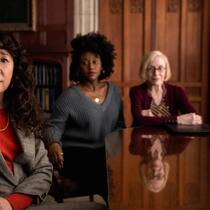 Führungswechsel: Ji-Yoon Kim (Sandra Oh) muss sich beweisen.