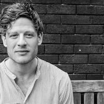 James Norton, unser Star des Monats.