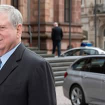 Hält sich mit 75 für nicht mehr glaubwürdig in der Rolle des Staatsanwalts: Rainer Hunold.