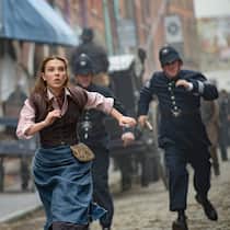 Auf dem Weg zur namhaften Detektivin muss Enola Holmes (Millie Bobby Brown) noch einige Hürden bezwingen.