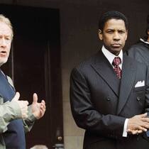 Zwei Meister am Werk: Ridley Scott (l.) und Denzel Washington.