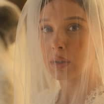 Ist sie bald Enola Tewksbury? Das klingt für die Ohren von Enola Holmes (Millie Bobby Brown) noch gewöhnungsbedürftig.