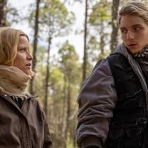 Die Vampir-Geschwister Maggie (Karoline Schuch) und Kai (Julius Gause) sind Jäger und Gejagte.