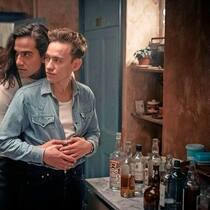 Freie Liebe im London der 80er-Jahre : Ash (Nathaniel Curtis, l.) und Ritchie (Olly Alexander) lassen nichts anbrennen.