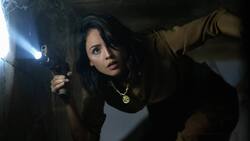 Esme (Eiza González) ist den Schatzjägern immer dicht auf den Fersen.