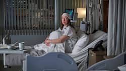Ihr fehlen die letzten acht Jahre: Dr. Amy Larsen (Molly Parker).