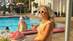 Alles eitel Sonnenschein im «Palm Royale»? Fragen Sie Maxine Simmons (Kristen Wiig)!