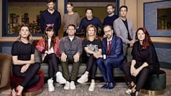 Losprusten darf nur der Host: Michael «Bully» HerbigOben: Tommi Schmitt, Martina Hill, Michael Herbig, Klaas Heufer-Umlauf, Bastian Pastewka. Unten: Anke Engelke, Larissa Riess, Max Giermann, Annette Frier, Kurt Krömer, Tahnee.