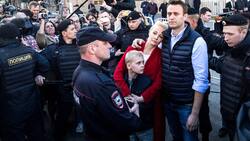 Moskau 2017: Alexei Nawalny mit seiner Frau Yulia und dem gemeinsamen Sohn Zahar.
