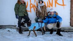 Das magische Dreigestirn (v.l.): Mark (Friedrich Mücke) Tuuli (Alina Tomnikov), Felix (Daniel Strässler) mit Lua.