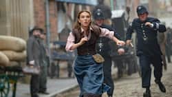Auf dem Weg zur namhaften Detektivin muss Enola Holmes (Millie Bobby Brown) noch einige Hürden bezwingen.