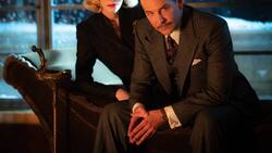 Wer ist abgebrühter? Dr. Lilith Ritter (Cate Blanchett) und Stanton Carlisle (Bradley Cooper).