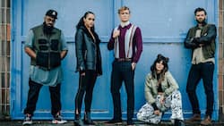 Gaunerquintett (v. l.): Rolph (Guz Khan), Gwendoline, Ludwig Dieter, Korina und Brad Cage (Stuart Martin).