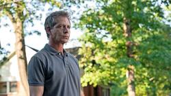 Ralph Anderson (Ben Mendelsohn) glaubt an harte Fakten und hält nichts von Übernatürlichem.