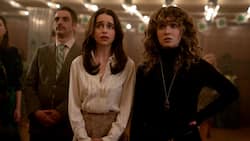 Im Visier des Geheimdienstes: Bea (Clarke) und Twila (Richardson).
