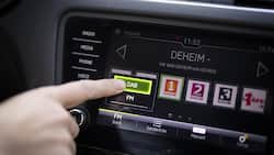 Kein UKW in Tunneln! Da sind Auto­fahrer weiter auf DAB+ angewiesen.