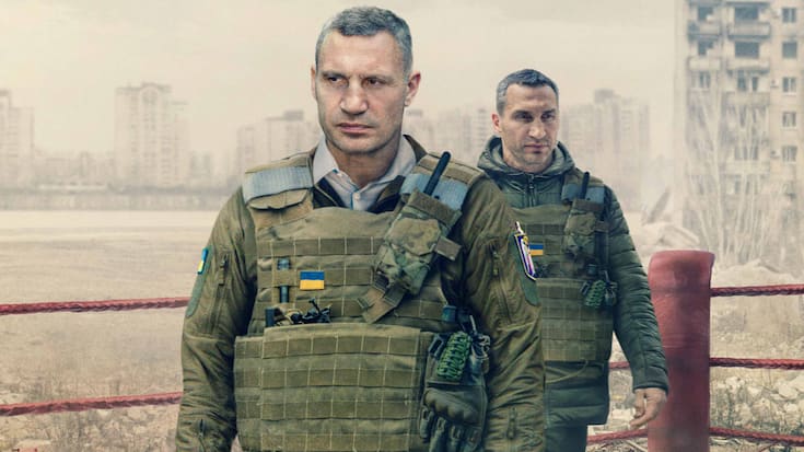 Vereint im Kampf gegen Russland: Bürgermeister Vitali Klitschko (l.) mit seinem «kleinen» Bruder Wladimir.