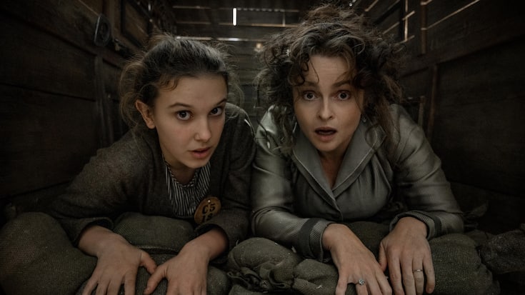 Enola Holmes 2. Millie Bobby Brown as Enola Holmes, Helena Bonham Carter as Eudoria Holmes. Cr. Alex Bailey/Netflix Â© 2022