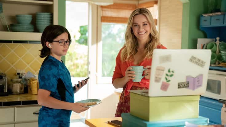 Your Place or Mine (2023), Wesley Kimmel as Jack, Reese Witherspoon as Debbie Dunn. Cr. Erin Simkin / Netflix Â© 2022