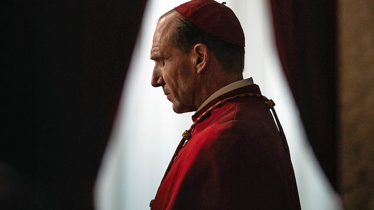 Heikle Aufgabe: Dekan Lawrence (Ralph Fiennes) überwacht die Papstwahl.