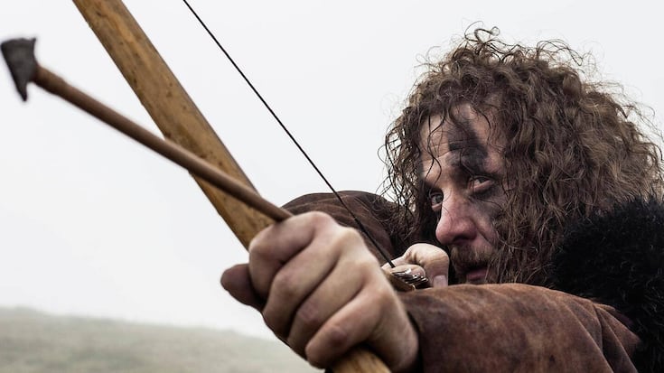 Kino – «TELL – Jagd auf Ewig»: Wilko von Tellen schiesst mit Pfeil und Bogen nicht nur Äpfel vom Kopf.