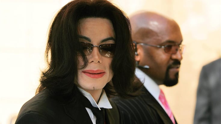 Apr 06 2005 Los Angeles CA USA MICHAEL JACKSON at the funeral of legendary attorney Johnnie L