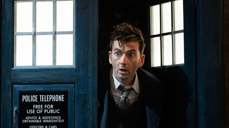 Der Doktor (David Tennant) in der Zeit-Raum-Maschine «Tardis»