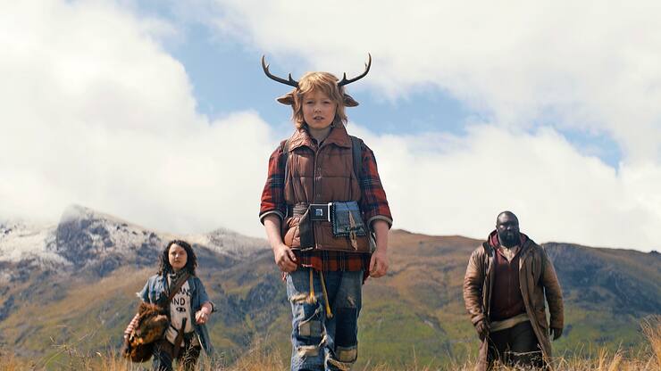 SWEET TOOTH (L to R) STEFANIA LAVIE OWEN as BECKY, CHRISTIAN CONVERY as GUS and NONSO ANOZIE as TOMMY JEPPERD in episode 105 of SWEET TOOTH Cr. COURTESY OF NETFLIX Â© 2021