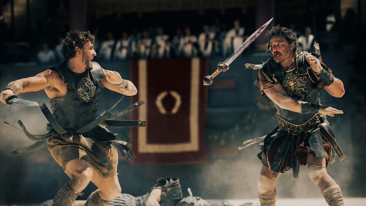 Gladiator Lucius (Paul Mescal) kämpft gegen Feldherr Acacius (Pedro Pascal).