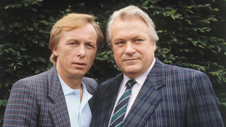 EIN FALL FüR ZWEI / Zahltag BRD 1987 / Detlef Rönfeldt CLAUS THEO GäRTNER (Matula), GüNTER STRACK (Dr. Renz) in der Folge: Zahltag . 33026/ / Überschrift: EIN FALL FüR ZWEI / BRD 1987 Copyright: KPA !AUFNAHMEDATUM GESCHÄTZT! UnitedArchives00653411  