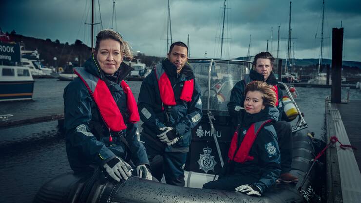 Kann ich das? Annika (Nicola Walker, l.) leitet das Mordkommissionsteam der Marine. 