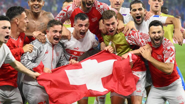 FUSSBALL WM 2022 VORRUNDE SRB CHE