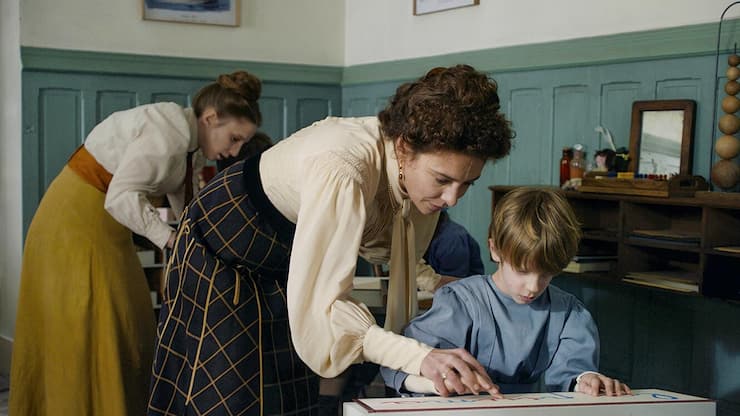 Maria Montessori (Jasmine Trinca) stellte das Wohl des Kindes ins Zentrum.