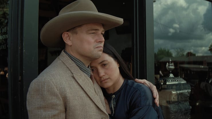 Ernest (Leonardo DiCaprio) hat es auf das Geld von Ureinwohnerin Mollie (Lily Gladstone) abgesehen.