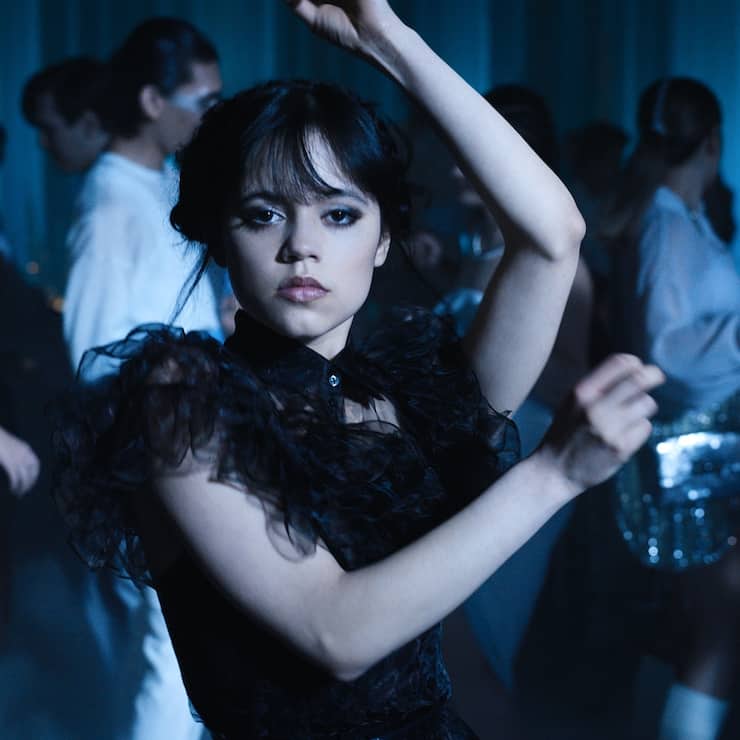 Ob Wednesday (Jenna Ortega) ihren legendären Tanz in Season 2 wiederholt?