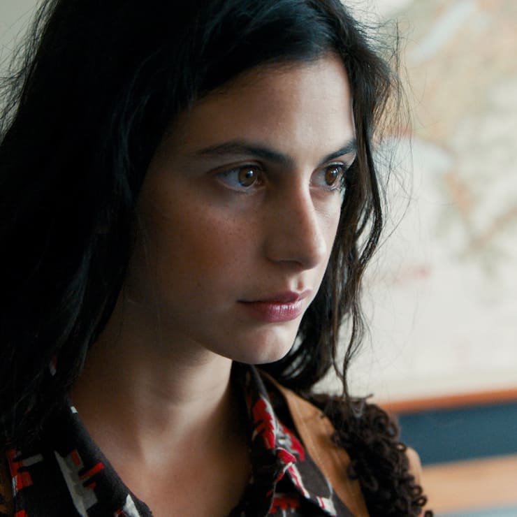 Chiara (Fotinì Peluso) hat die Macht der Drogen unterschätzt.