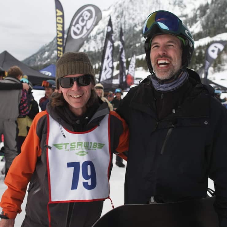 Snowboard-Pionier Paul Gruber (l.) mit Arthur Honegger. 