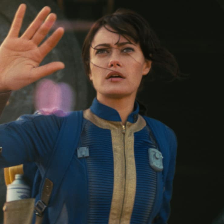 Lucy (Ella Purnell) sieht  endlich den Himmel.  