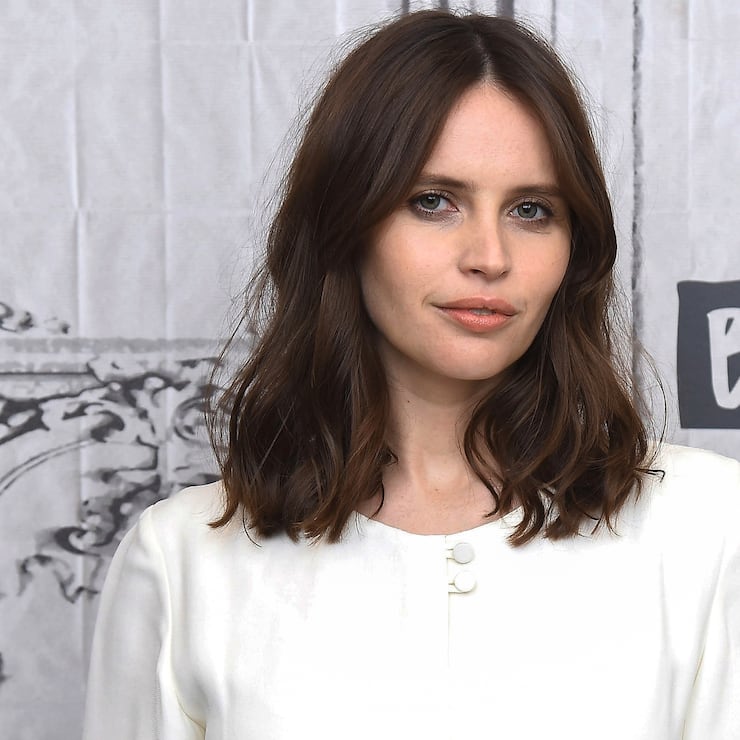 NEW YORK, NEW YORK - DECEMBER 03: Actress Felicity Jones visits the Build Series to discuss the Amazon Studios film ï¿¢ï¾ï¾The Aeronautsï¿¢ï¾ï¾ at Build Studio on December 03, 2019 in New York City. (Photo by Gary Gershoff/Ge
