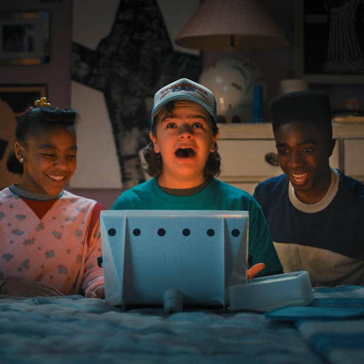 STRANGER THINGS. (L to R) Priah Ferguson as Erica Sinclair, Gaten Matarazzo as Dustin Henderson and Caleb McLaughlin as Lucas Sinclair in STRANGER THINGS. Cr. Courtesy of Netflix © 2022