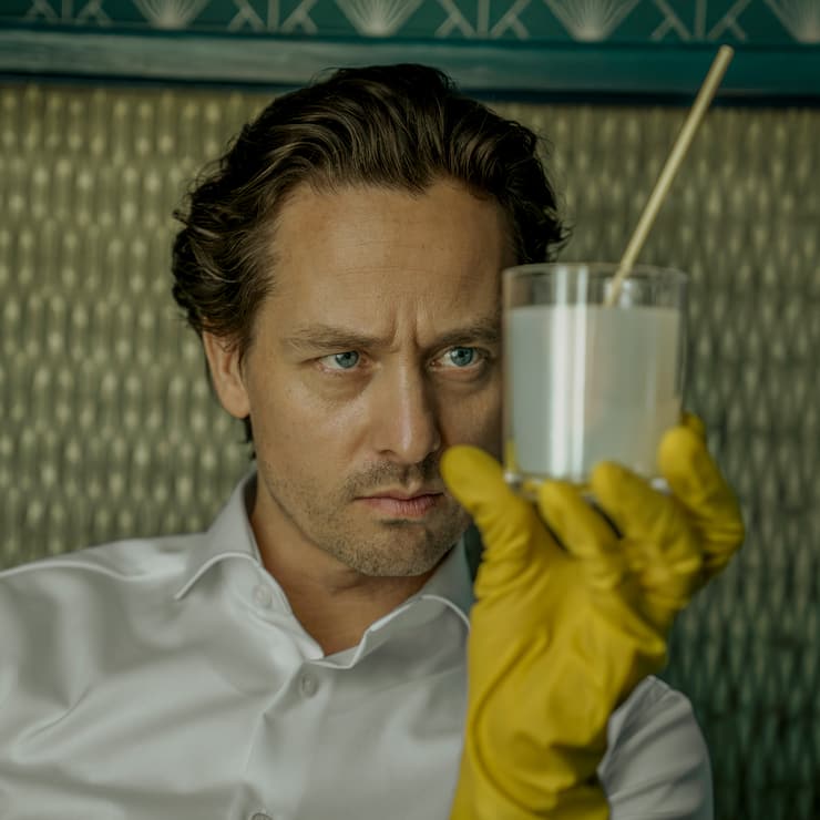 Achtsamkeit macht mordsmässig kreativ: Unterwelts-Anwalt Björn (Tom Schilling).