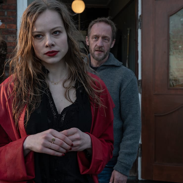 Was weiss Anna (Emma Bading) ĂĽber das Verschwinden von Viktors (Stephan Kampwirth) Tochter?