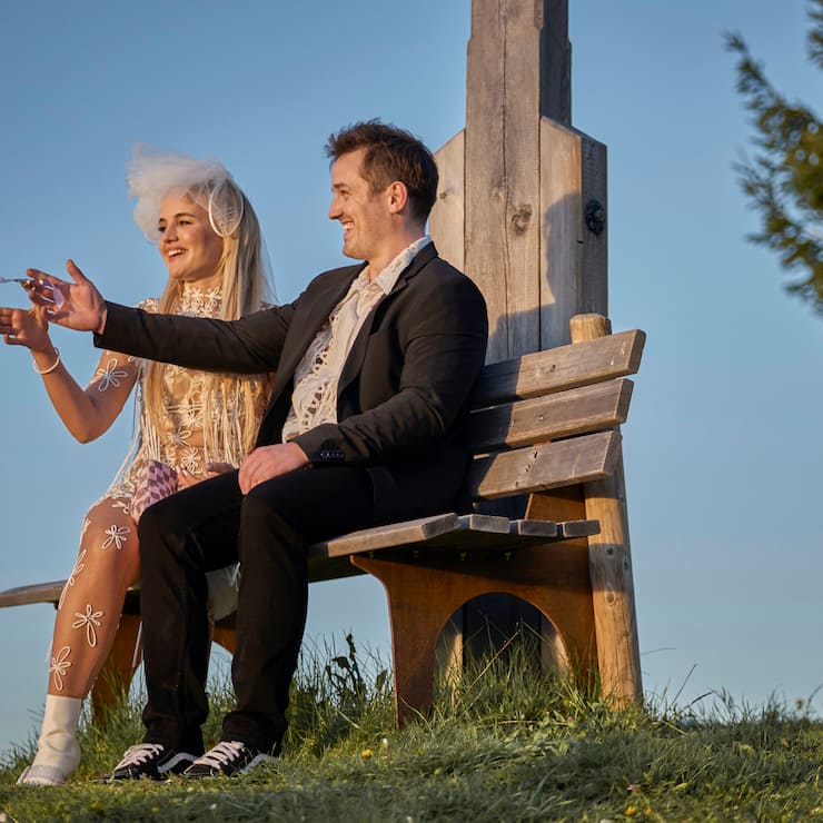 Das Paar vermarktet seine Hochzeit als Likes sammelnden Social- Media-Event.