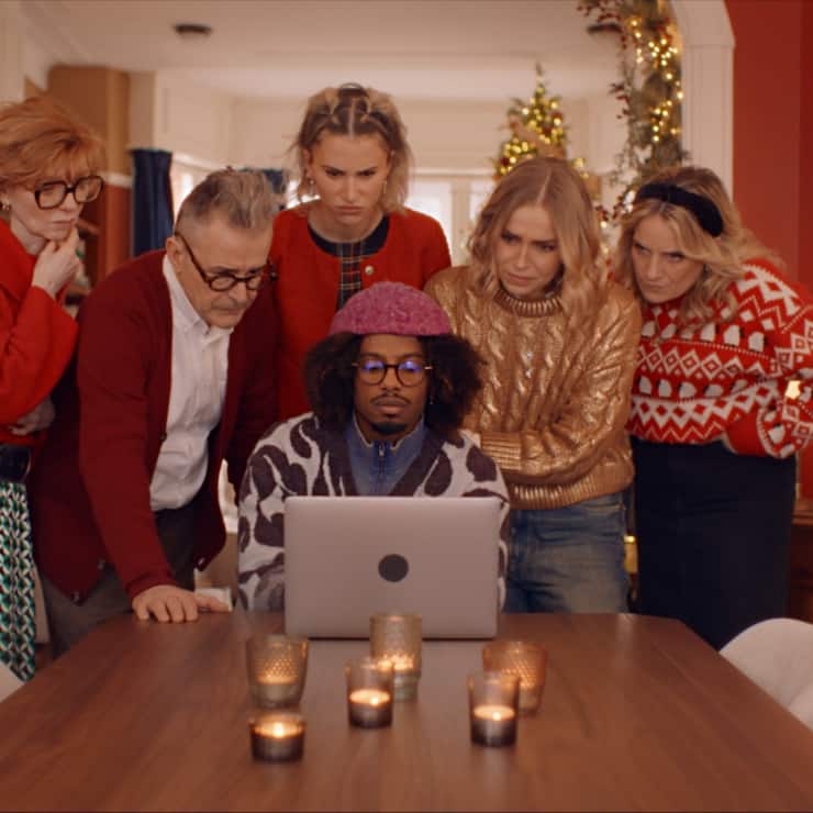 Weihnachtszeit ist Serienguckzeit. Oder so ähnlich. Auch hier bei «Single Bells – 12 Dates ’till Christmas».