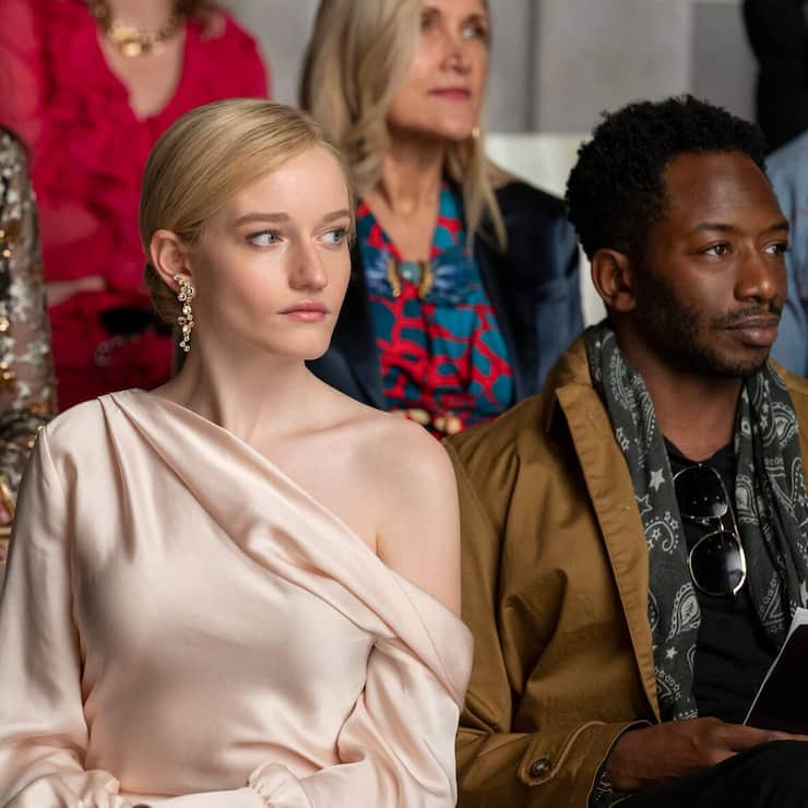 Julia Garner als Anna Delvey in «Inventing Anna» (Netflix).