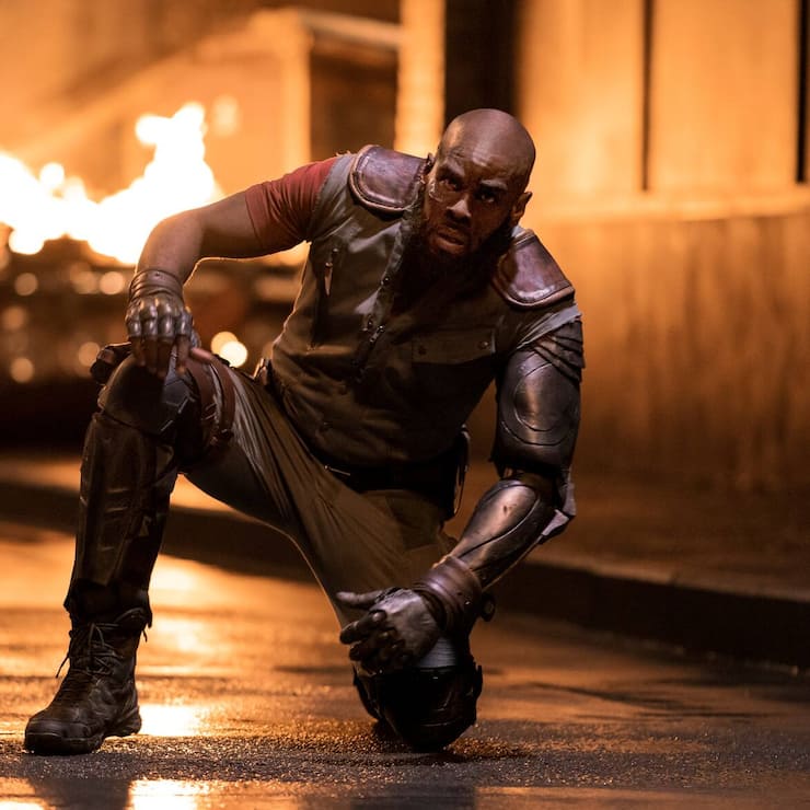 COWBOY BEBOP (L to R) MUSTAFA SHAKIR as JET BLACK in COWBOY BEBOP Cr. GEOFFREY SHORT/NETFLIX © 2021